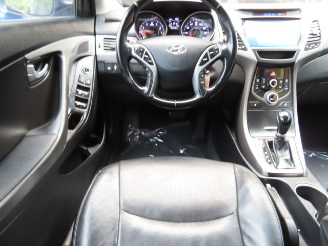 Used 2015 Hyundai Elantra Limited FWD image 14