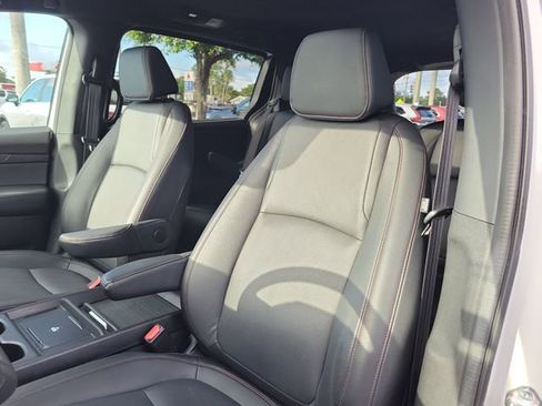Certified 2025 Honda Odyssey Sport-L image 18