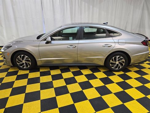 Used 2021 Hyundai Sonata Blue image 6