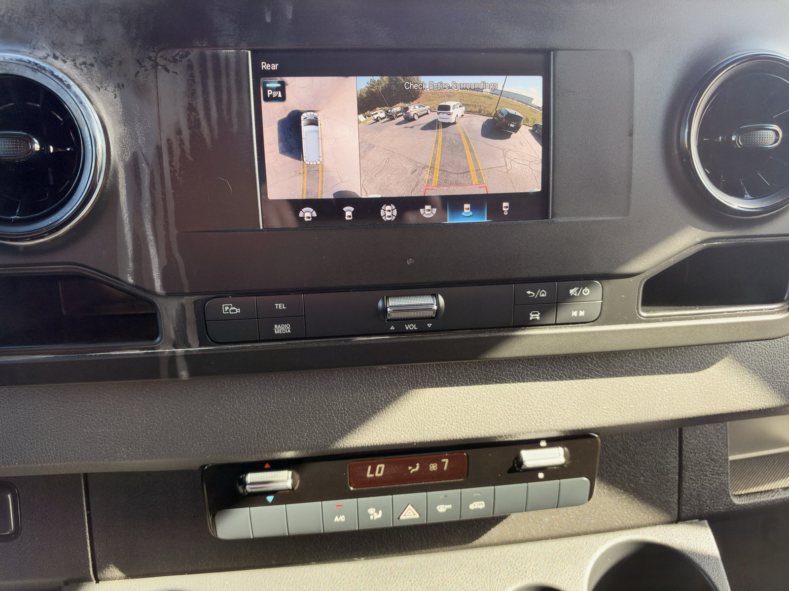 Used 2022 Mercedes-Benz Sprinter 1500 image 17