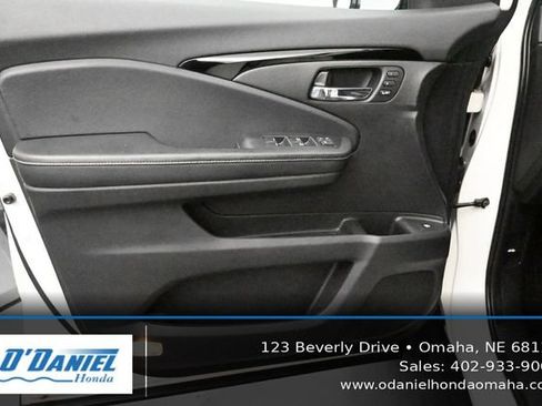 Used 2019 Honda Ridgeline RTL-E image 23