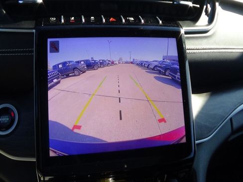 Certified 2024 Jeep Grand Cherokee L Limited w/ Black Appearance Package image 37