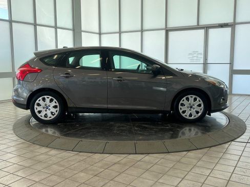 Used 2012 Ford Focus SE image 8