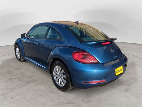 Used 2019 Volkswagen Beetle 2.0T S image 3