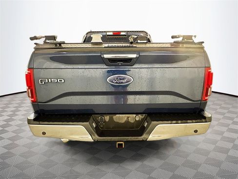 Used 2017 Ford F150 Lariat w/ Equipment Group 502A Luxury image 7