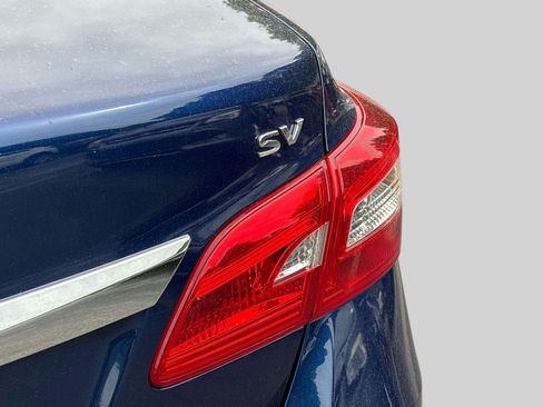 Used 2019 Nissan Sentra SV FWD image 29