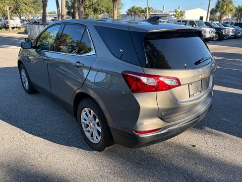 Used 2018 Chevrolet Equinox LT FWD image 5