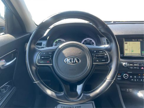Used 2018 Kia Niro EX w/ EX Touring Graphite Edition FWD image 15