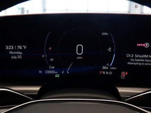 Used 2025 Cadillac Lyriq Sport AWD/4WD image 28