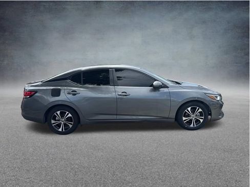 Used 2022 Nissan Sentra SV FWD image 11