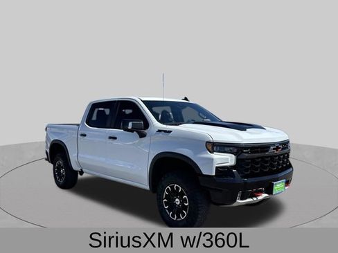 Used 2023 Chevrolet Silverado 1500 ZR2 w/ Technology Package AWD/4WD image 10