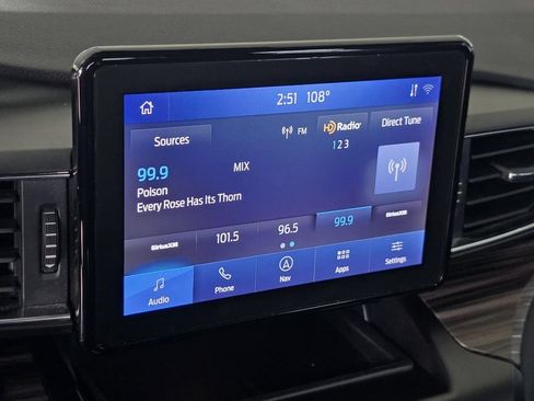Used 2020 Ford Explorer Limited w/ Class III Trailer Tow Package AWD/4WD image 28