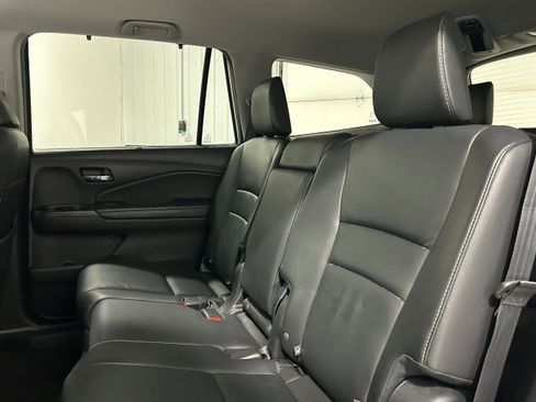 Used 2019 Honda Pilot EX-L image 29