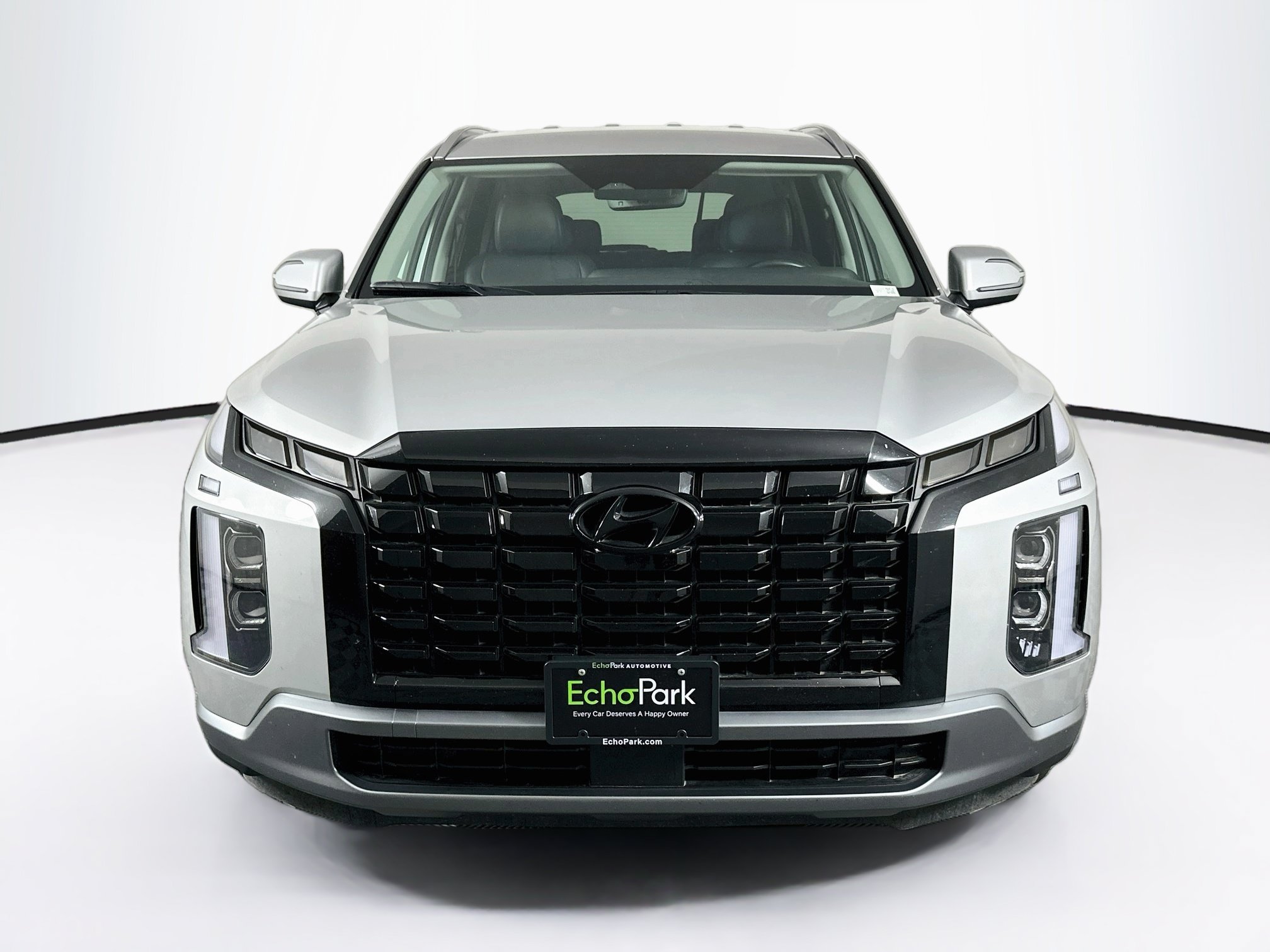 Used 2025 Hyundai Palisade SEL FWD image 2