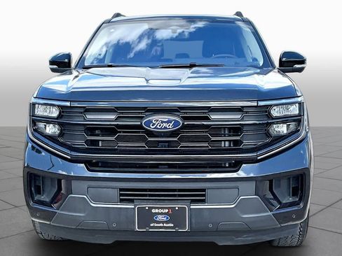 Certified 2025 Ford Expedition Max Active AWD/4WD image 4