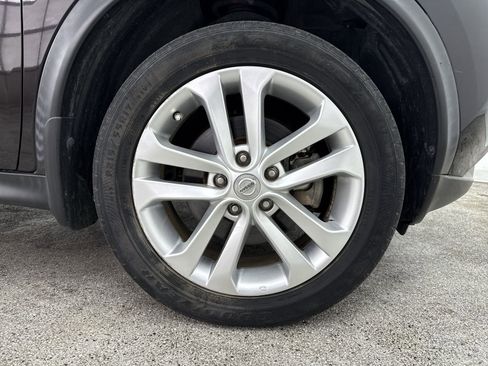 Used 2016 Nissan Juke SV image 37