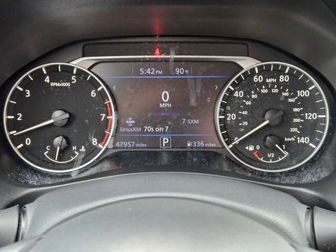 Used 2024 Nissan Altima 2.5 SV FWD image 26