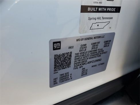 Used 2023 GMC Acadia SLE w/ Driver Convenience Package image 26