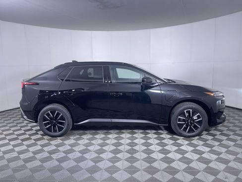 New 2026 Subaru Solterra Premium AWD/4WD image 10