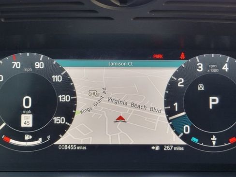 Used 2025 Land Rover Discovery Dynamic SE image 29