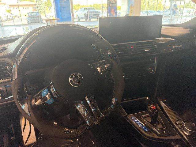 Used 2018 BMW M4 Coupe RWD image 17