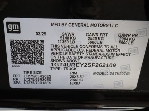 Used 2025 GMC Sierra 2500 Denali w/ Denali Reserve Package AWD/4WD image 37
