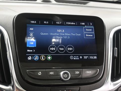 Used 2024 Chevrolet Equinox Premier AWD/4WD image 27