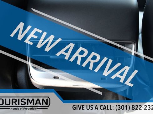 Used 2021 Tesla Model Y Performance image 27