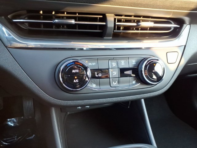 New 2026 Buick Envista Sport Touring w/ Convenience I Package FWD image 31