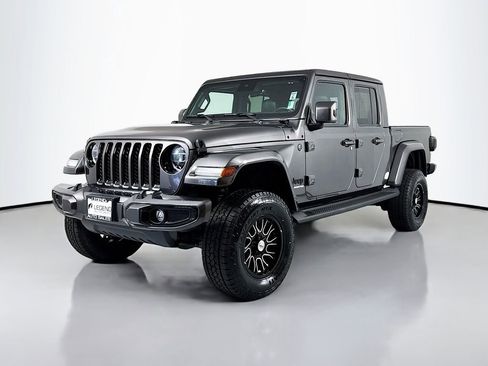 Used 2021 Jeep Gladiator Overland AWD/4WD image 1