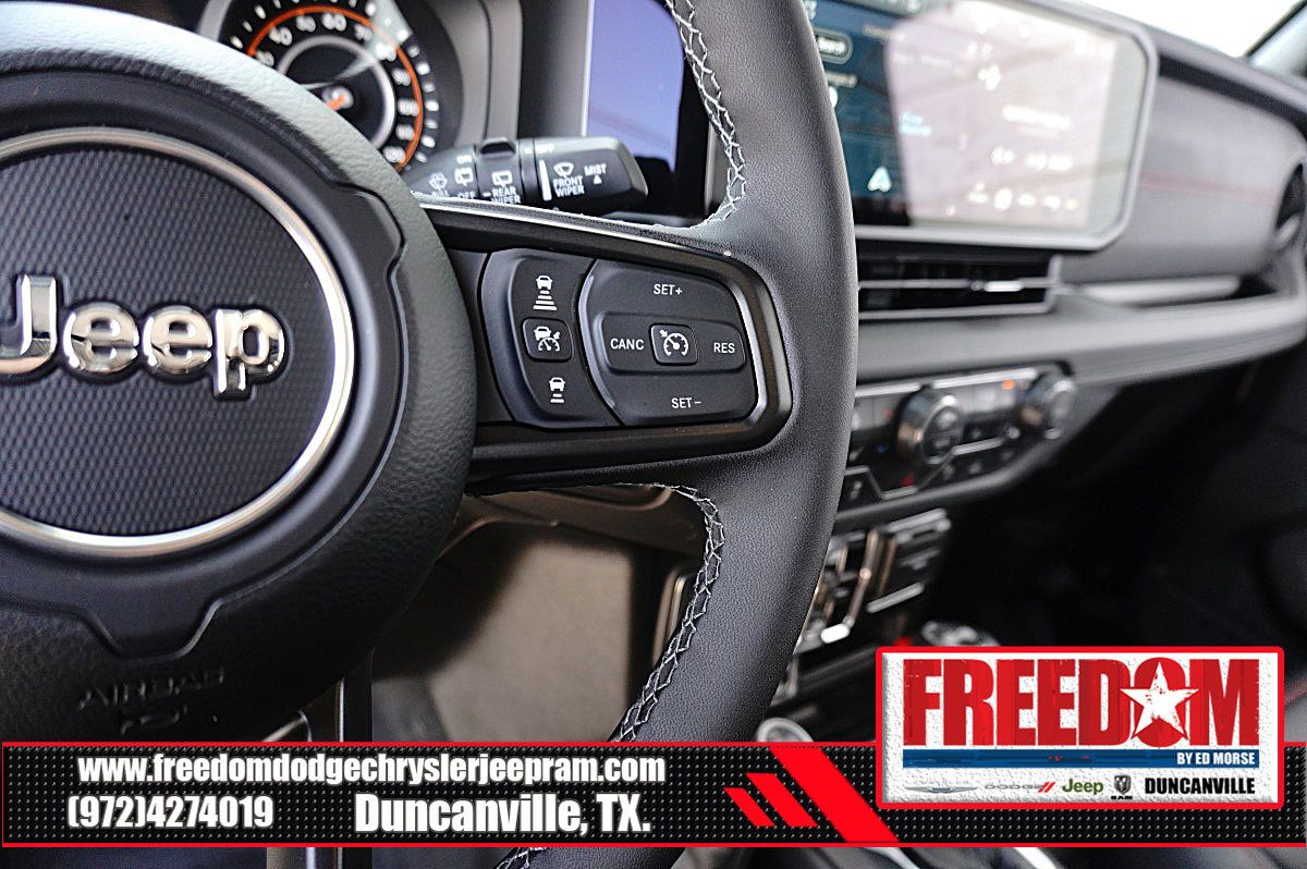 Used 2026 Jeep Wrangler Unlimited Rubicon AWD/4WD image 27