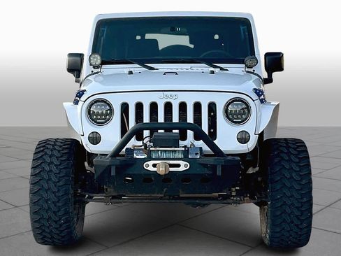 Used 2018 Jeep Wrangler Sport image 4