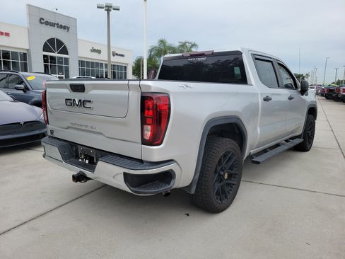 Used 2022 GMC Sierra 1500 Pro w/ Convenience Package AWD/4WD image 3