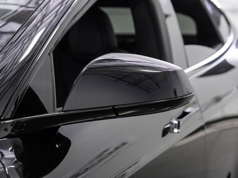 Used 2022 Tesla Model S Plaid image 43