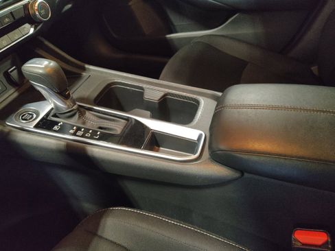 Used 2025 Nissan Sentra SV image 26