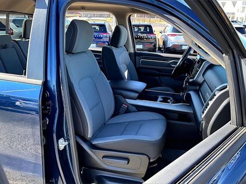 Used 2019 RAM 1500 Big Horn image 29