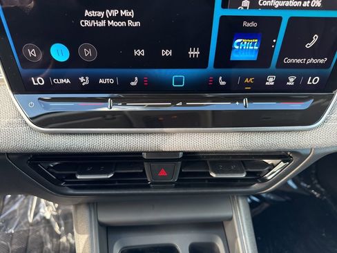 New 2026 Volkswagen Tiguan S image 18