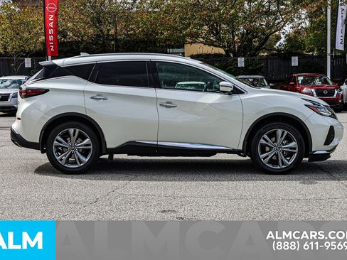 Used 2023 Nissan Murano Platinum image 10