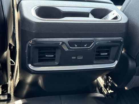 Used 2022 GMC Sierra 1500 Denali AWD/4WD image 24