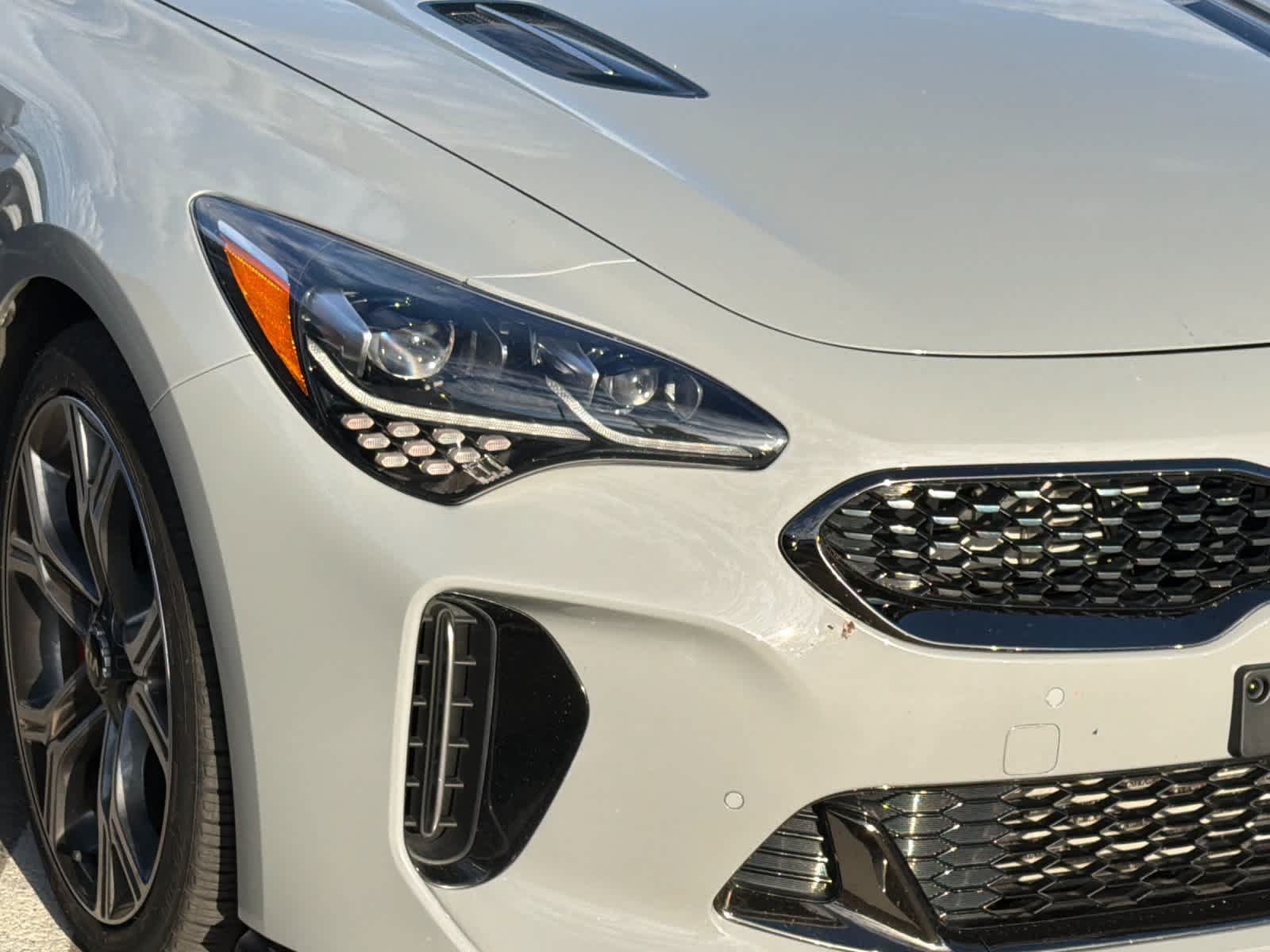 Used 2021 Kia Stinger GT1 RWD image 7