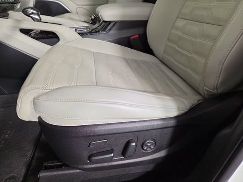 Certified 2024 Kia Telluride SX Prestige AWD/4WD image 30