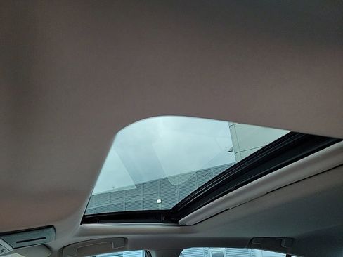 Used 2020 Nissan Altima 2.5 SR w/ Premium Package image 31