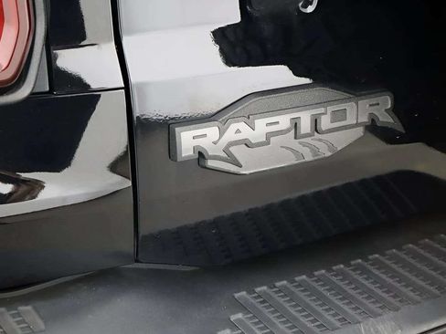 Used 2024 Ford Bronco Raptor w/ Interior Carbon Fiber Pack 6 AWD/4WD image 34