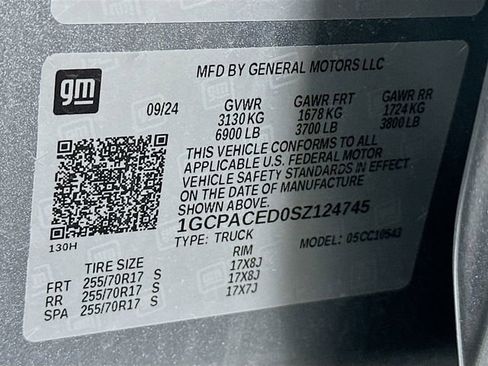 Used 2025 Chevrolet Silverado 1500 LT image 32