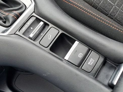 Used 2024 Honda HR-V Sport image 30