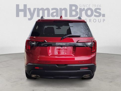 Used 2023 GMC Acadia SLE w/ Driver Convenience Package AWD/4WD image 4