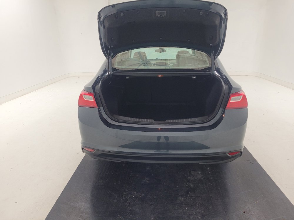 Used 2021 Chevrolet Malibu LS FWD image 29