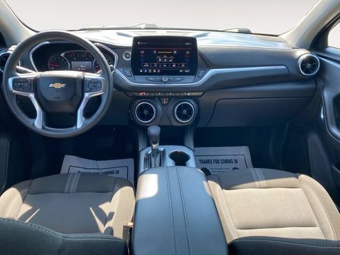 Used 2023 Chevrolet Blazer LT AWD/4WD image 10
