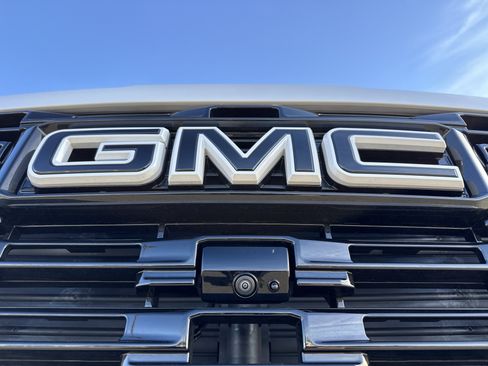 Used 2025 GMC Sierra 2500 Denali w/ Denali Reserve Package image 34