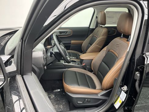 New 2025 Ford Bronco Sport Outer Banks w/ Outer Banks Tech Package+ image 10